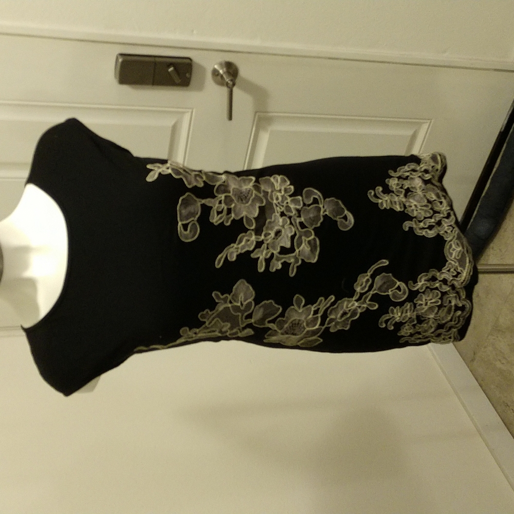 INC shift dress or tunic with embroidery